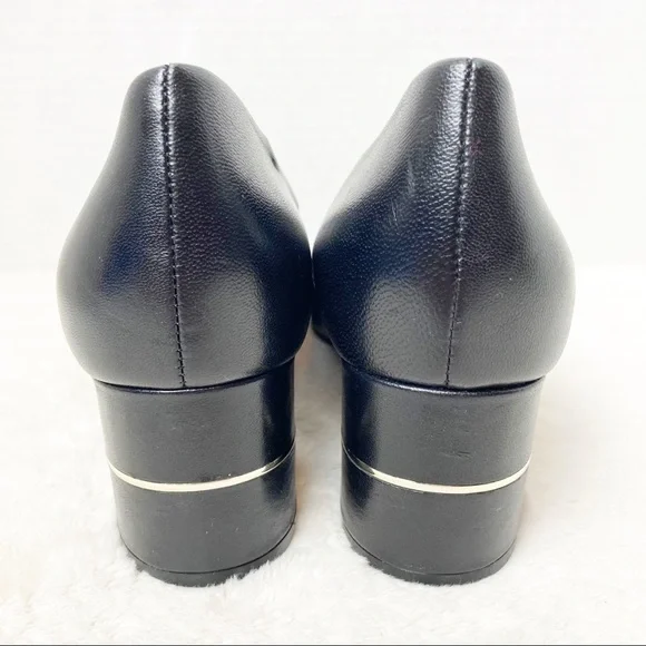 Tahari Amanda Black Leather Block Heel Pumps sz 7 - Picture 6 of 8